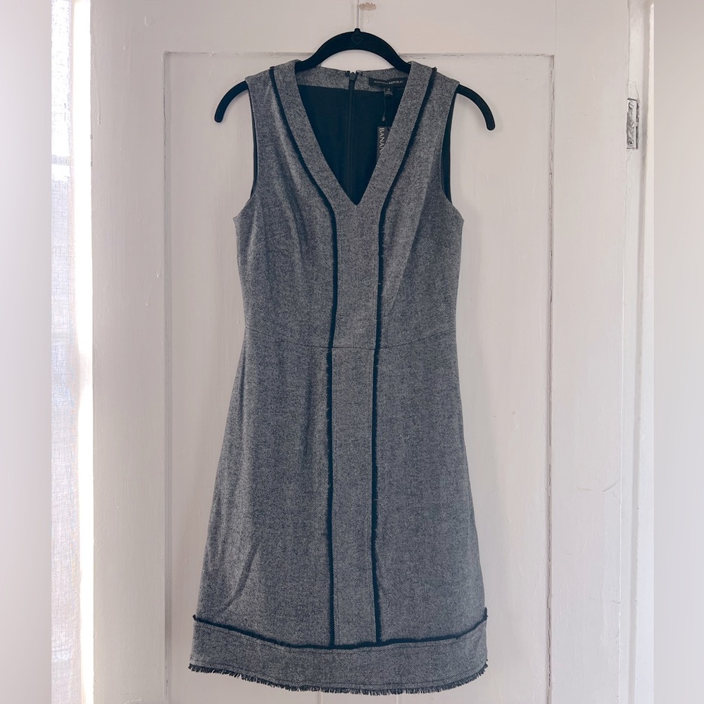 Banana Republic NWT Wool Blend Chevron Flannel Career Dress Size 2